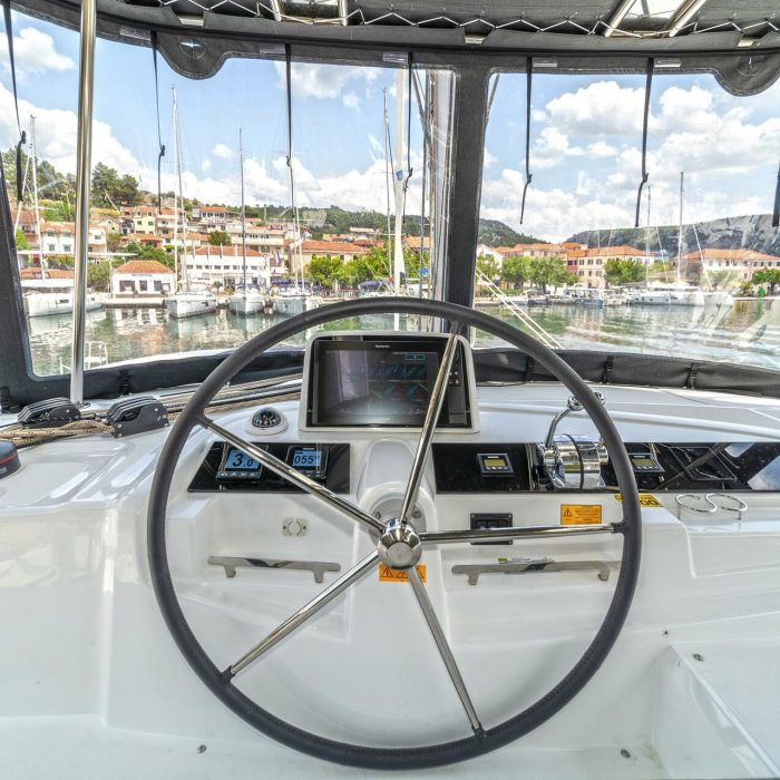 First Care | Lagoon 46 photo 7