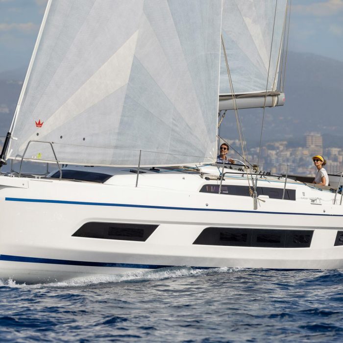 Asteria | Dufour 41 photo 6