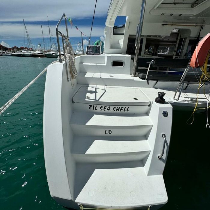 ZIL SEASHELL | Lagoon 450 Fly photo 9