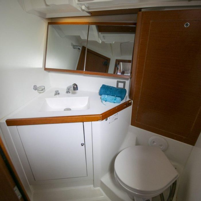 Dancing Queen | Oceanis 46.1 photo 21