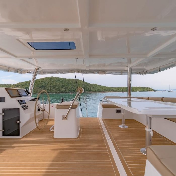 Electric E-Motion | Island Spirit 525E photo 16