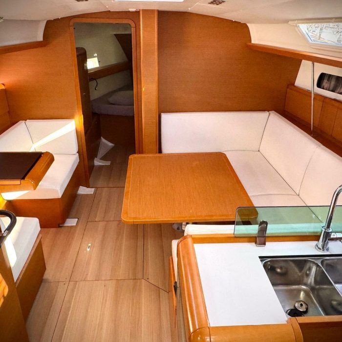 Foxy | Sun Odyssey 419 photo 13