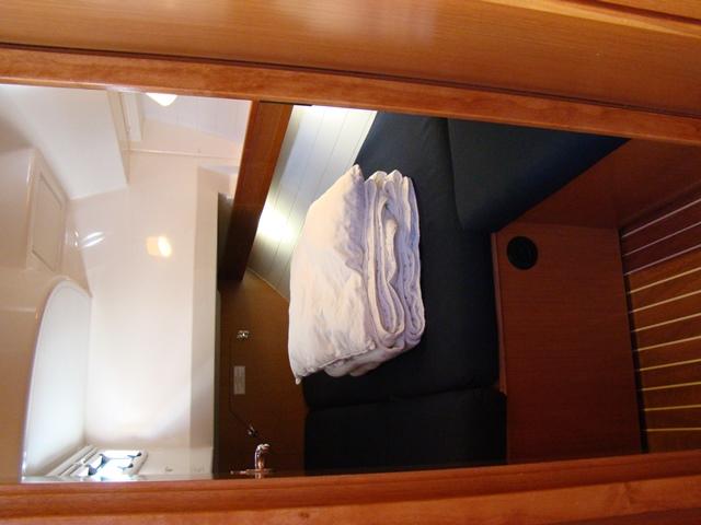 NU GA | Bavaria Cruiser 36 photo 5