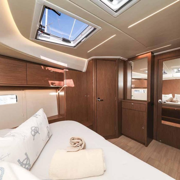 Aquila | Bavaria C46 photo 21