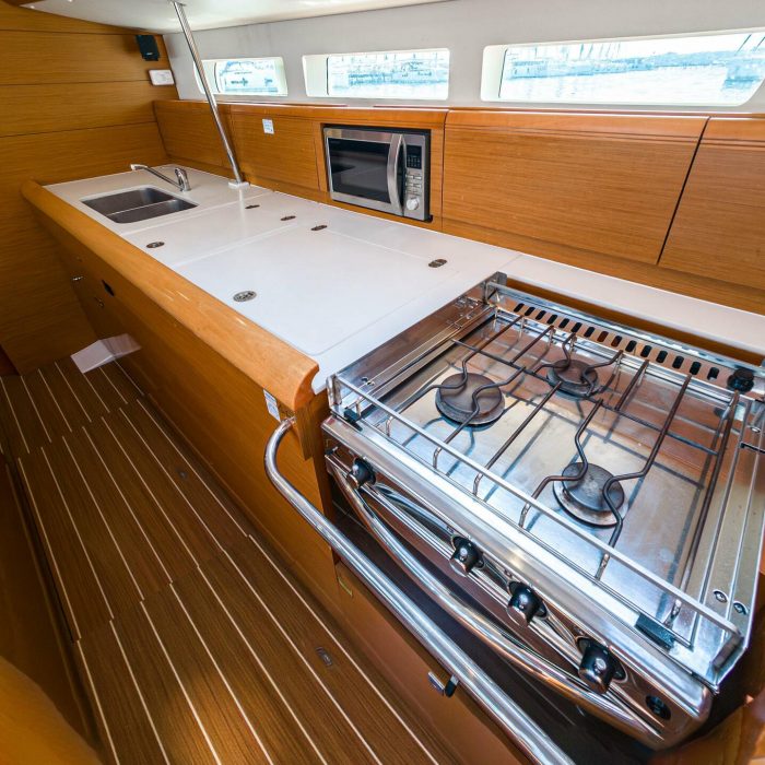 Elise af Sweden | Sun Odyssey 519 - 5 cab. photo 9