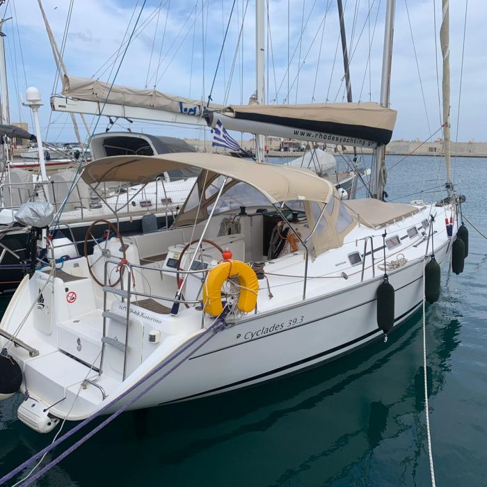 Rhodes Yachting | Cyclades 39.3 photo 6 Rhodes Yachting | Cyclades 39.3 photo 6