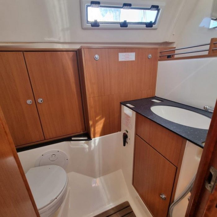Eleven | Bavaria 36 Cruiser photo 9