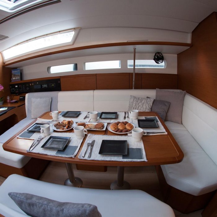 Maistros | Sun Odyssey 519 photo 6