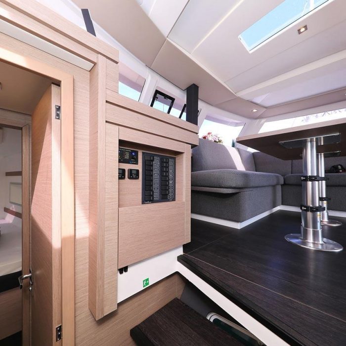 Felicitas II | Fountaine Pajot LUCIA 40 photo 18