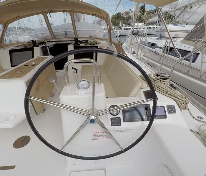 Get Lucky | Dufour 460 Grand Large photo 6