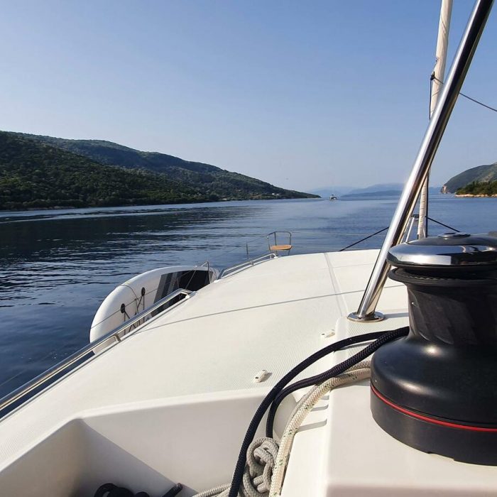 Evi | Lagoon 450 Fly photo 5