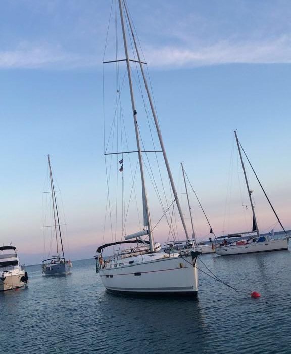 LADY LIBERTY | Bavaria 49 photo 14