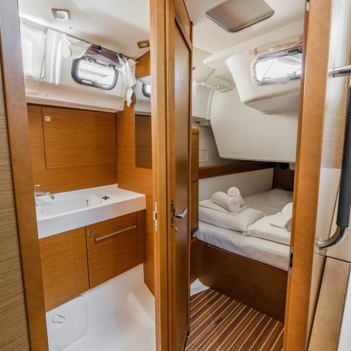 Maryalis | Sun Odyssey 519 photo 23
