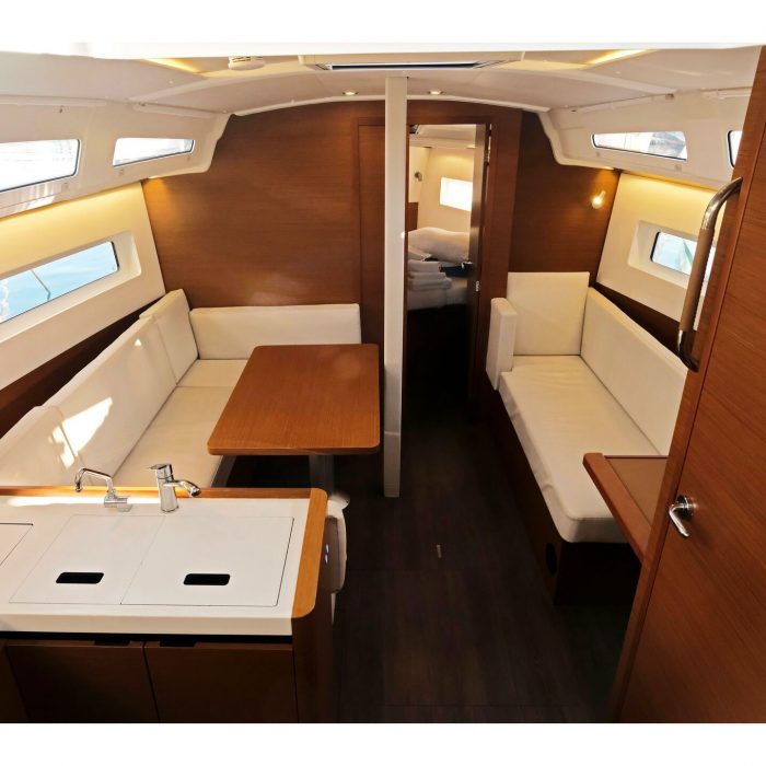 Sea Kiss | Sun Odyssey 380 photo 17