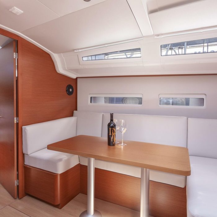 Bella Ciao | Sun Odyssey 410 photo 24