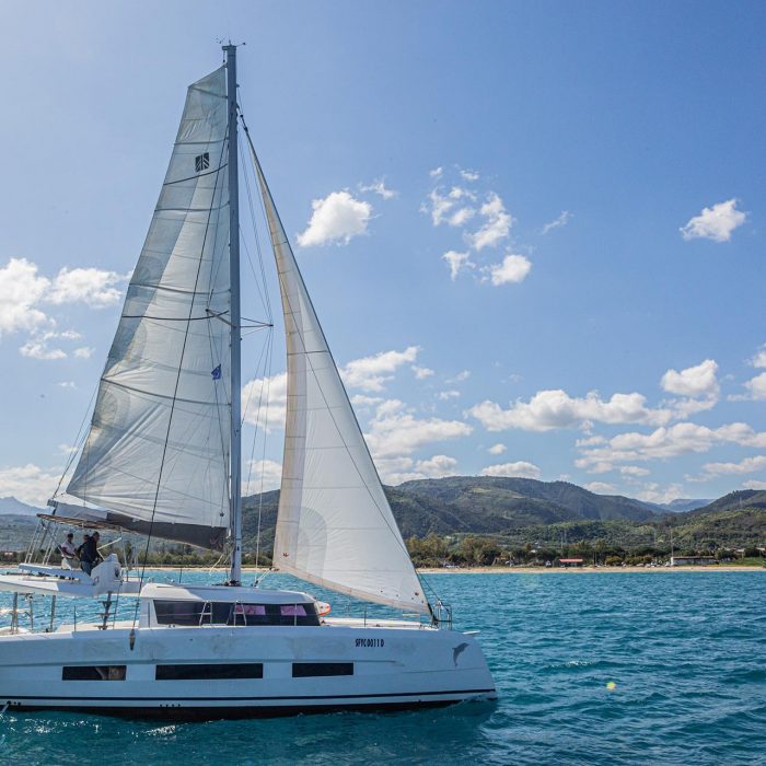 Oblivion Planet | Dufour Catamaran 48 photo 2