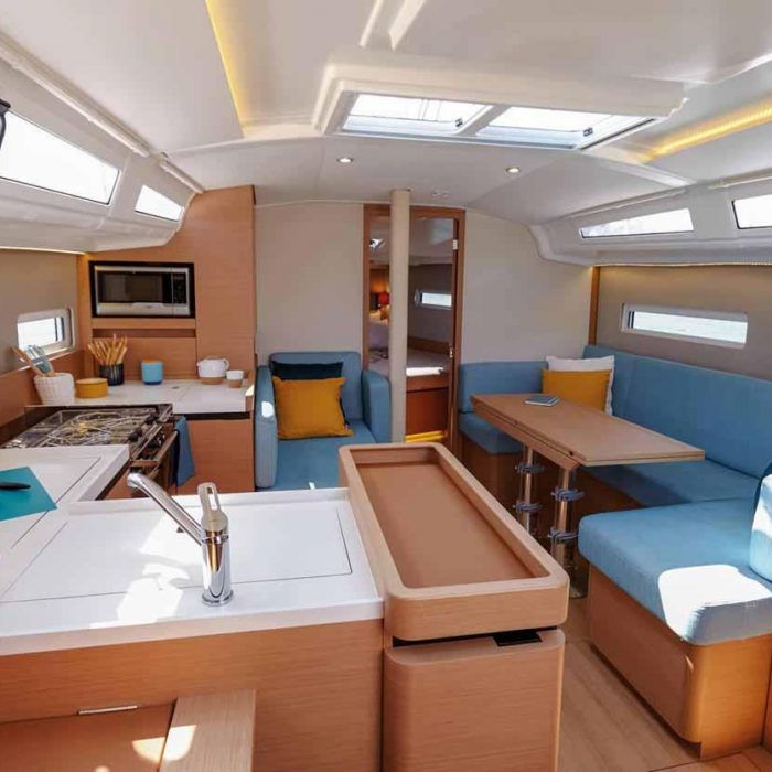 Turing Machine | Sun Odyssey 410 - 3 cab. photo 11