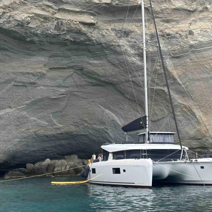 Premium + | Lagoon 42 photo 9