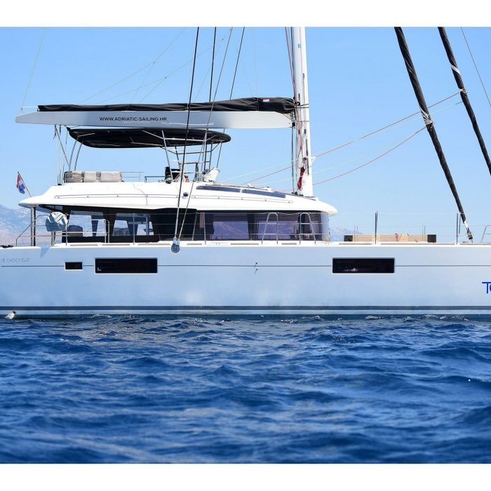 Topaz | Lagoon 560 S2 photo 5