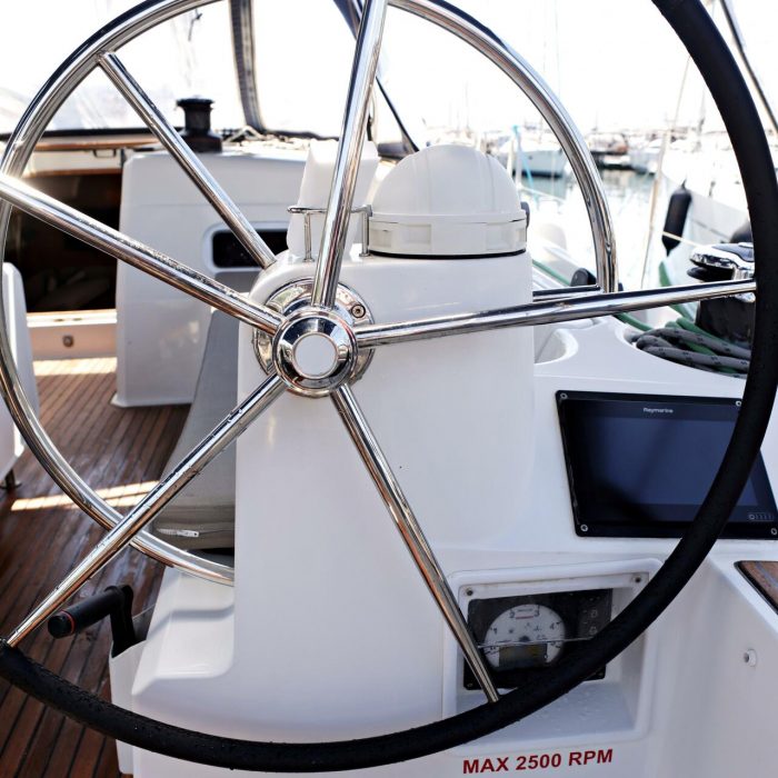 Elise af Sweden | Sun Odyssey 519 - 5 cab. photo 10