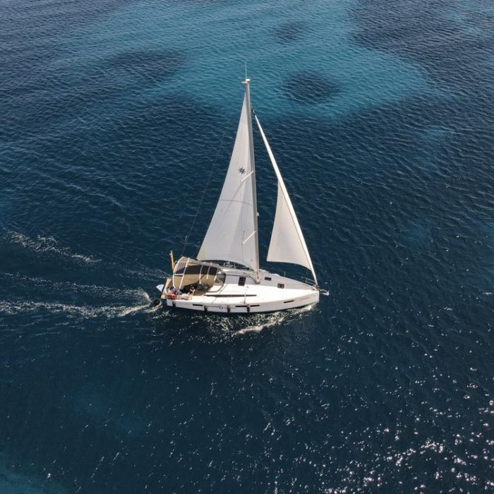 Marianna | Sun Odyssey 410 photo 7
