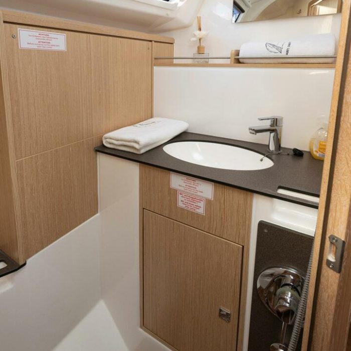 Fortunata | Bavaria Cruiser 37 Style photo 29