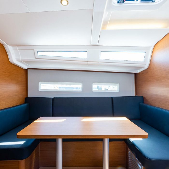 Martha | Sun Odyssey 410 photo 33