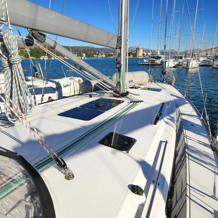 Saphir | Bavaria Cruiser 46 photo 5