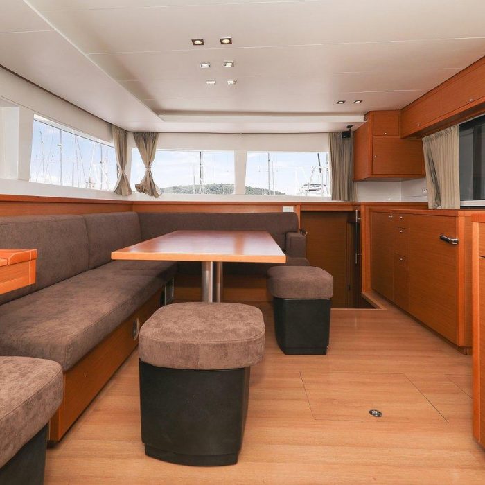 Fortuna | Lagoon 450 photo 12