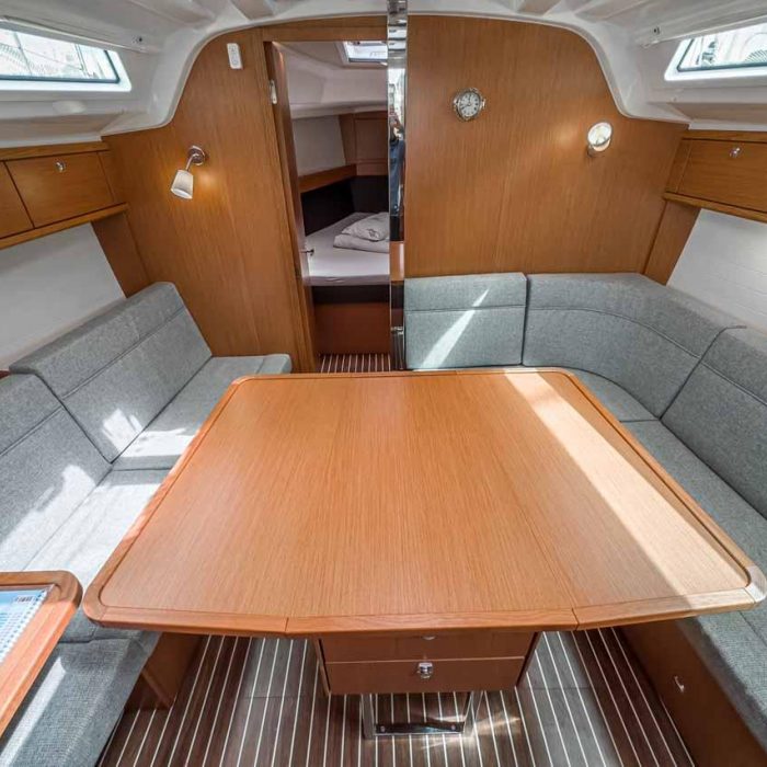 Scala | Bavaria Cruiser 37 photo 9