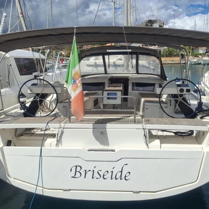 Briseide | Dufour 470 photo 3