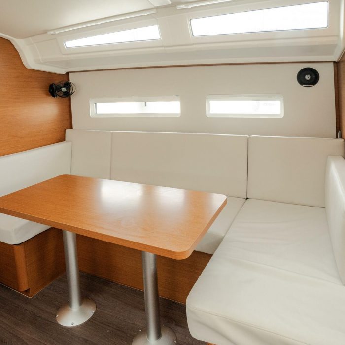 Pheia - Comfort line | Sun Odyssey 410 photo 16