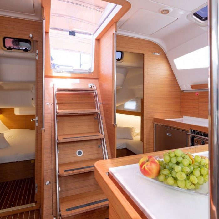 Vera | Elan Impression 45 photo 9