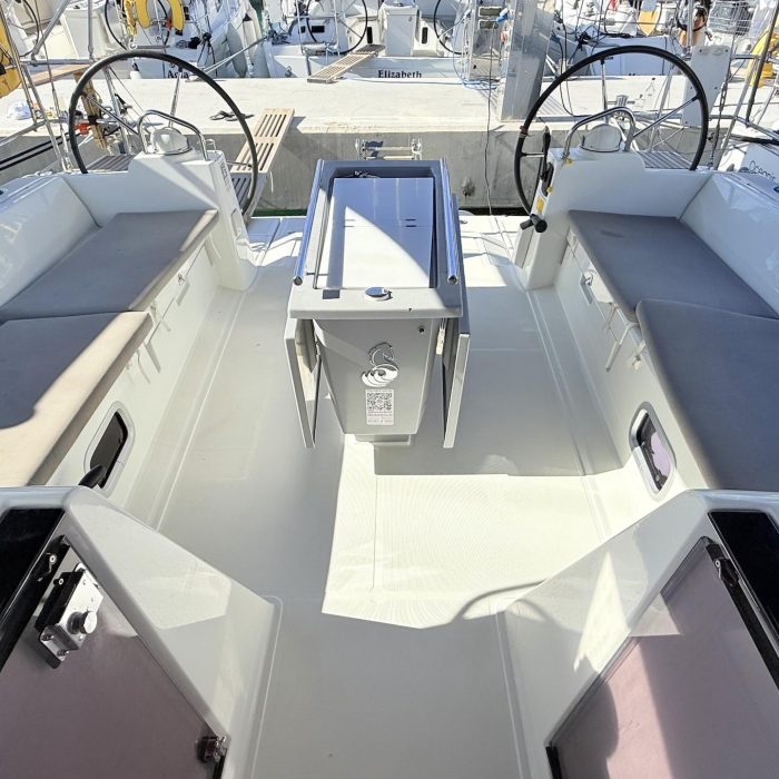 Lucy | Oceanis 48 photo 10
