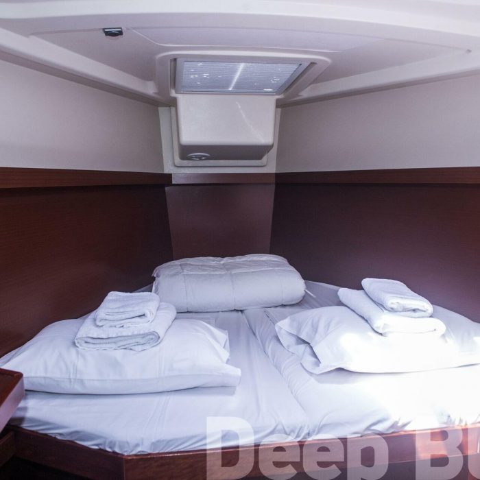 Deep Blue | Hanse 415 photo 23