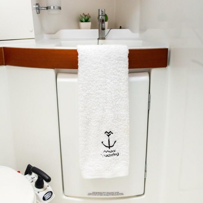 Tiamo | Oceanis 43 photo 23