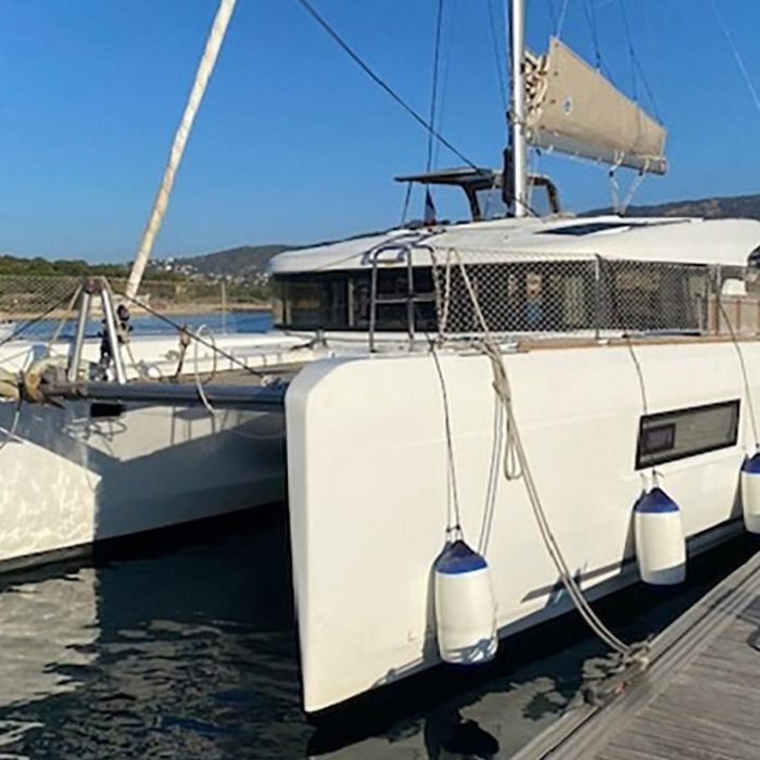 Esterel | Lagoon 40 photo 2