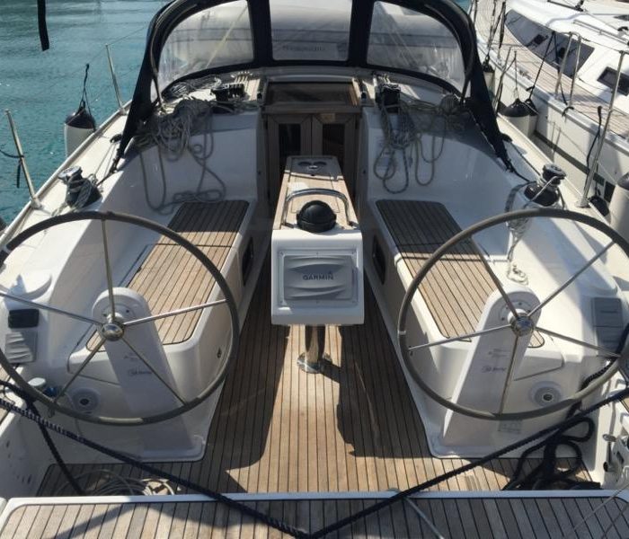 Menkar | Bavaria Cruiser 37 photo 2