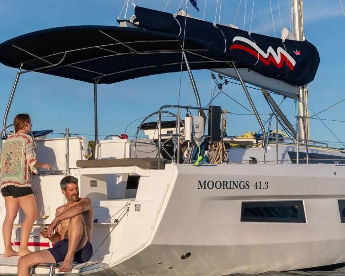 Moorings 41.3 Exclusive | Dufour 41 photo 4