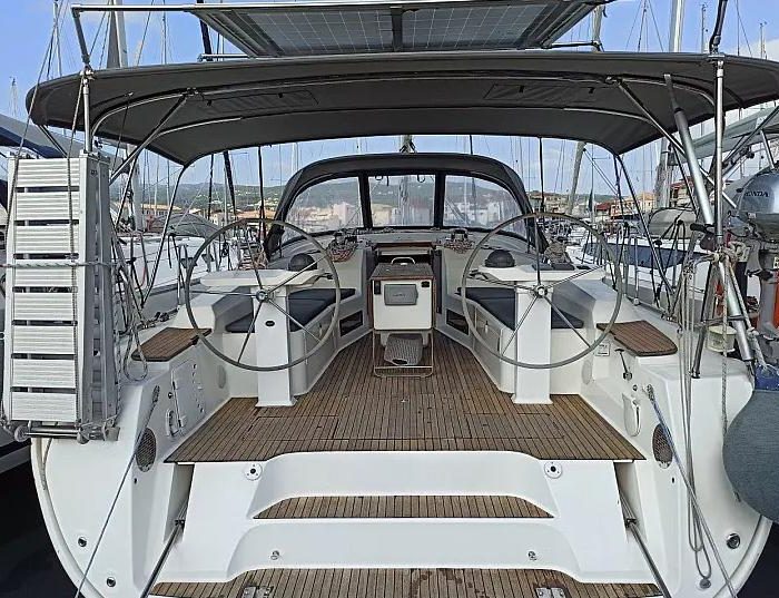Saffron | Bavaria Cruiser 45 photo 16