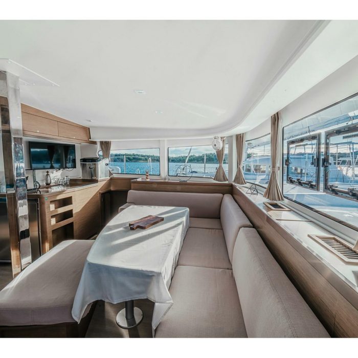 Artemis | Lagoon 42 photo 17