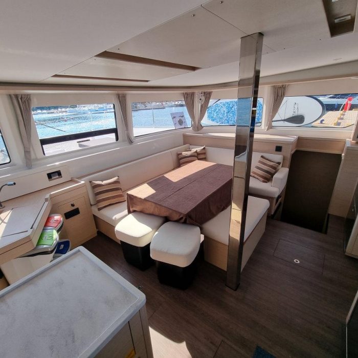 Altair | Lagoon 46 photo 5