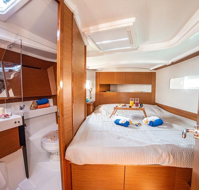 Marianna | Sun Odyssey 410 photo 61
