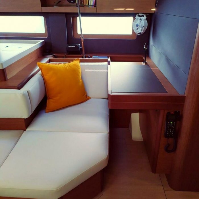 Infinity | Oceanis 51.1 photo 6