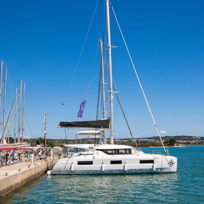 Manta Maris | Lagoon 46 photo 12