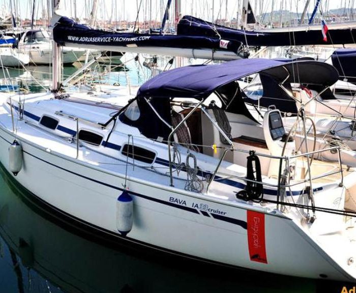 Small AS | Bavaria 33 Cruiser photo 2