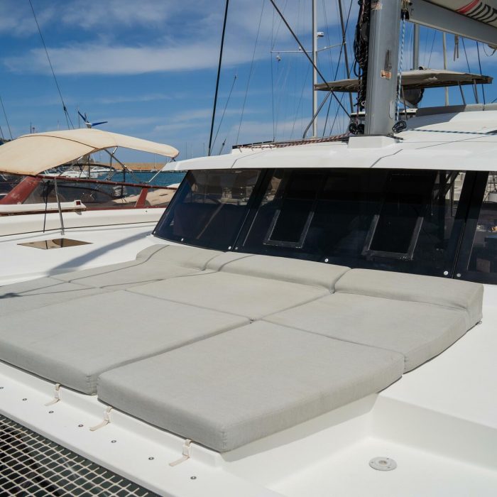 Premium | Saona 47 photo 10