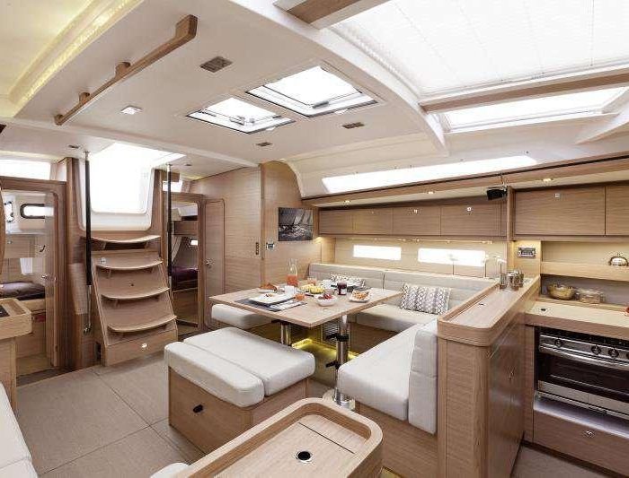 Skylark | Dufour 560 Grand LArge photo 8