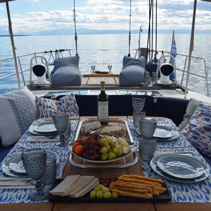 Marina Blue | Beneteau 57 photo 10