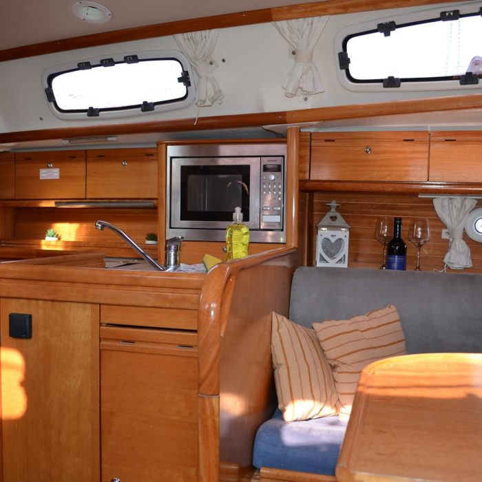 Skippy | Bavaria 34 Cruiser photo 10